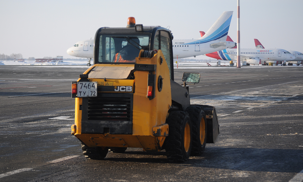 Тюменская область, № 7464 ТУ 72 — JCB (общая модель)