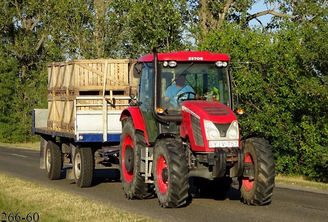 Венгрия, № YIV-757 — Zetor Proxima (общая модель)