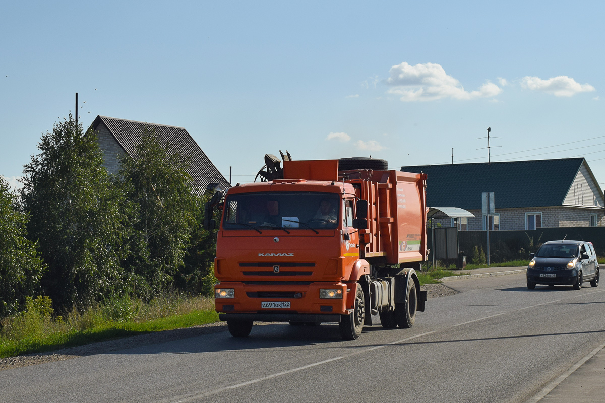 Алтайский край, № А 691 ОК 122 — КамАЗ-43253-R4(28)