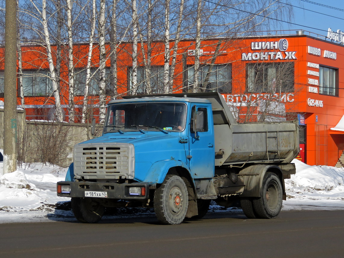 Кировская область, № Р 181 ХА 43 — ЗИЛ-497442