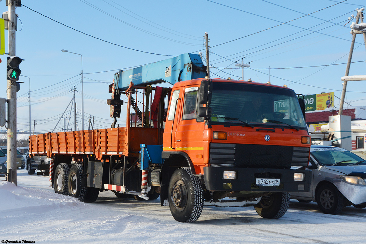 Саха (Якутия), № Х 742 МХ 14 — Dongfeng EQ (общая модель)