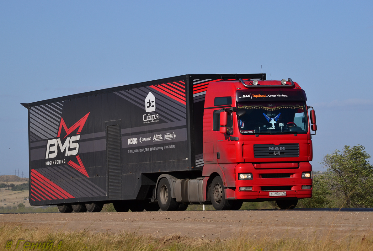 Алтайский край, № Е 935 СТ 22 — MAN TGA 18.440