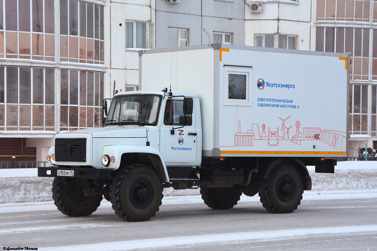 Саха (Якутия), № Е 905 МР 14 — ГАЗ-33088 «Садко»