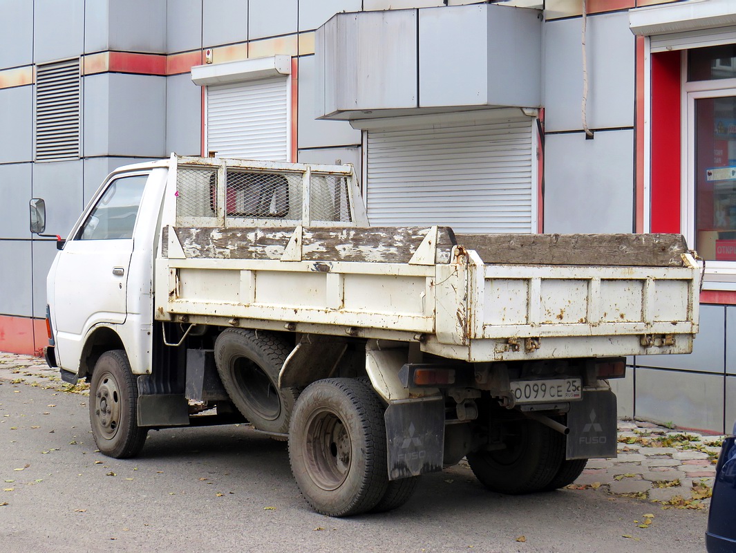 Приморский край, № О 099 СЕ 25 — Toyota (общая модель)