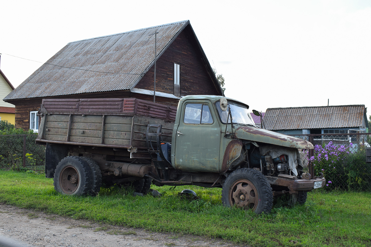Алтайский край, № М 358 ВМ 22 — ГАЗ-52-02