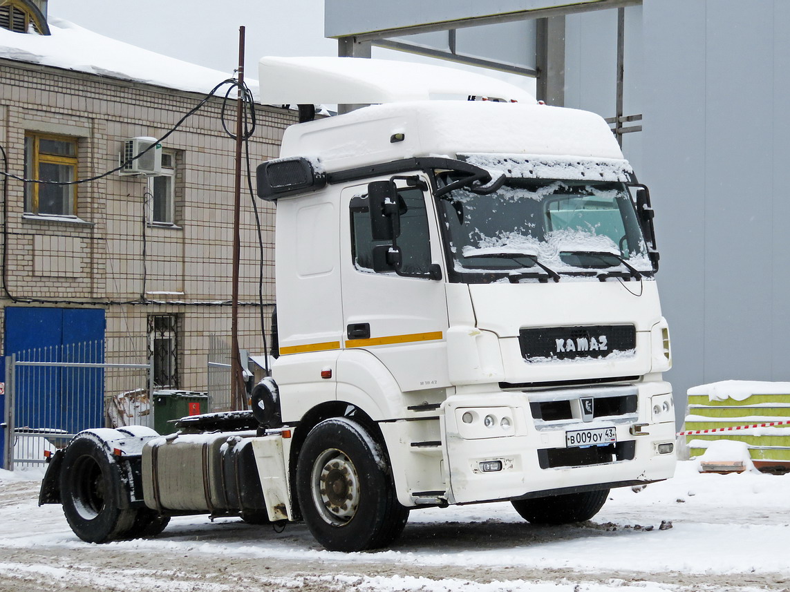 Кировская область, № В 009 ОУ 43 — КамАЗ-5490-T5(68)