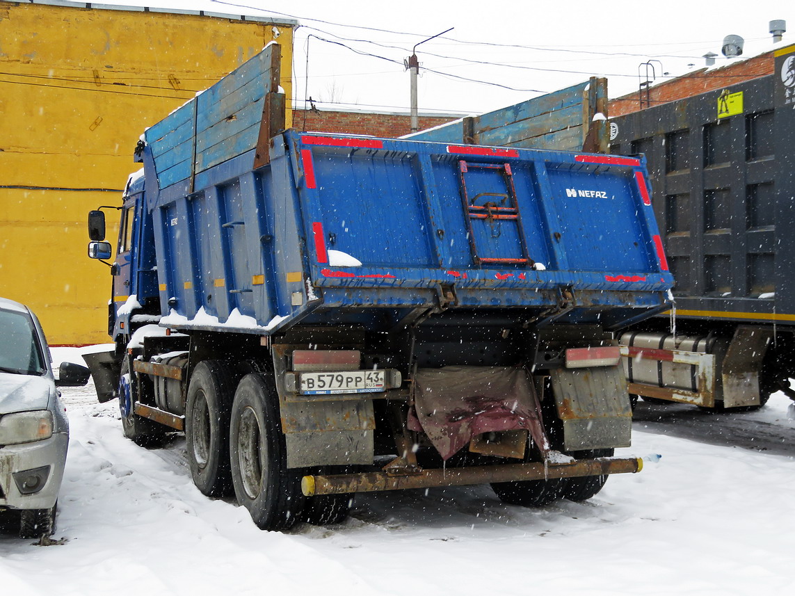 Кировская область, № В 579 РР 43 — КамАЗ-65115-A5(48)