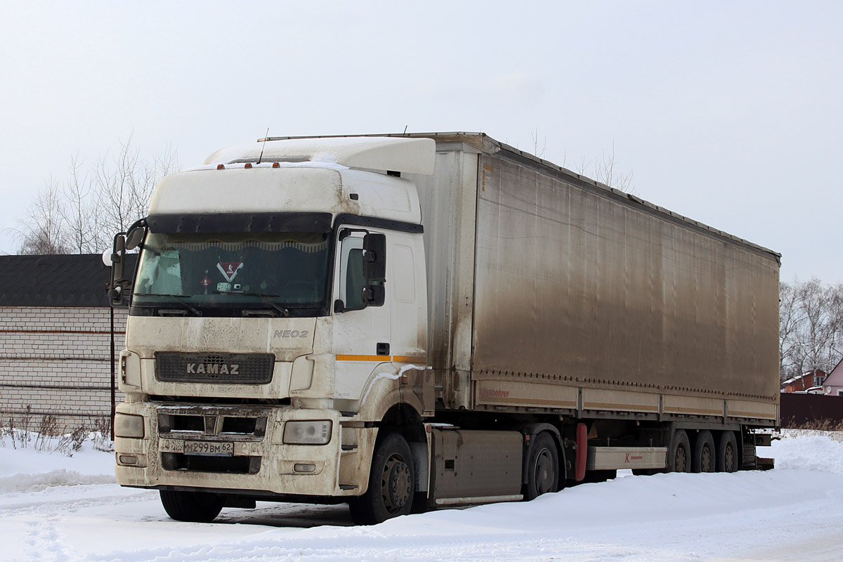Рязанская область, № М 299 ВМ 62 — КамАЗ-5490-5P(90)