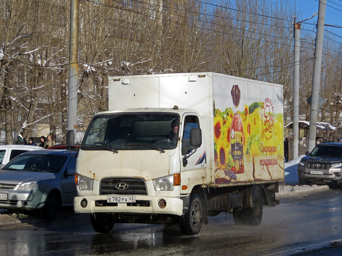 Кировская область, № Е 782 РА 43 — Hyundai HD78 ('2004)
