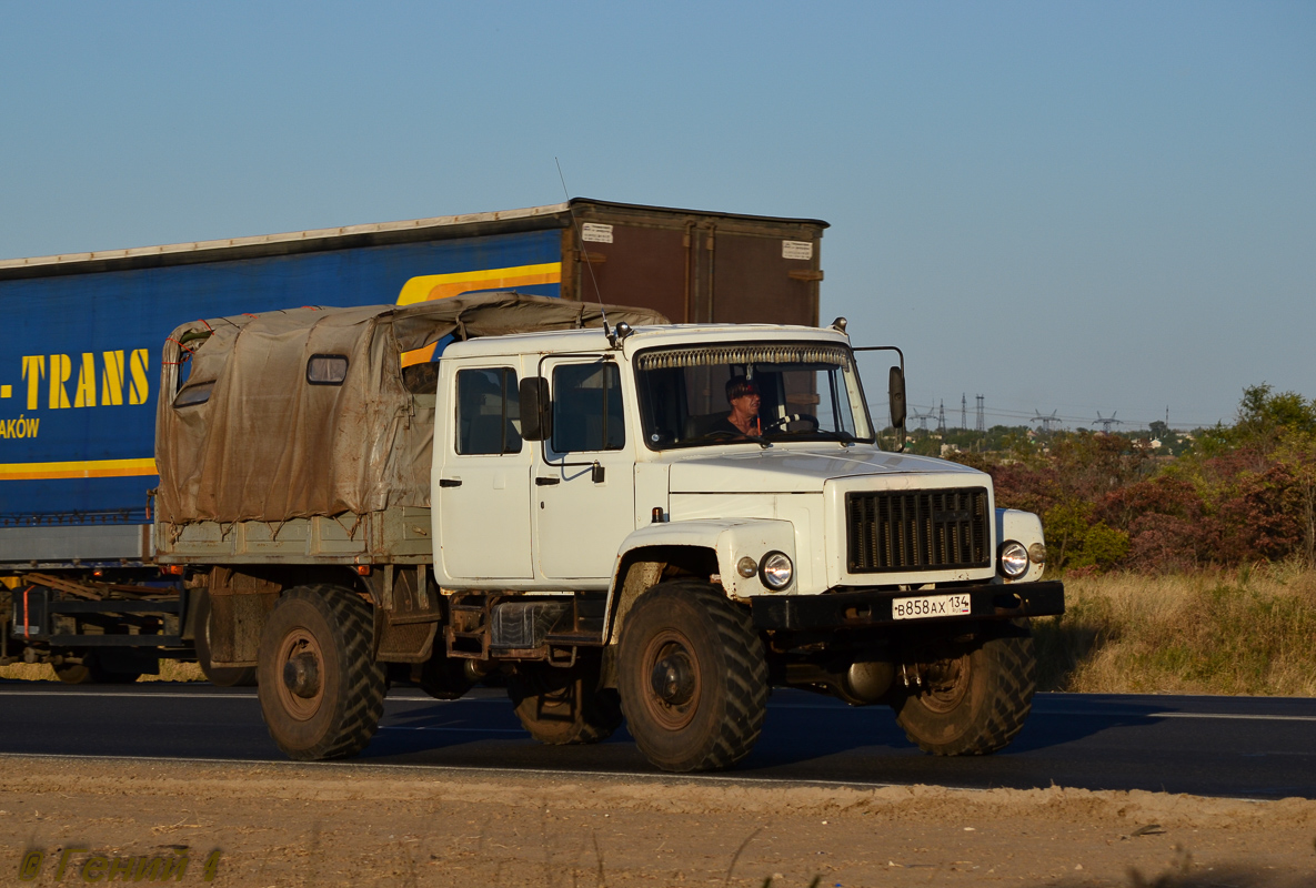 Волгоградская область, № В 858 АХ 134 — ГАЗ-33081 «Садко»