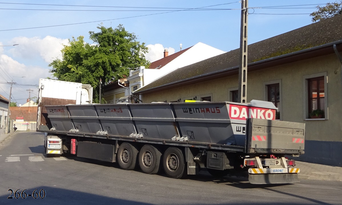 Венгрия, № XXA-944 — Krone SDP 27 Profi Liner / SDP 24; Венгрия — Сбор винограда в Венгрии