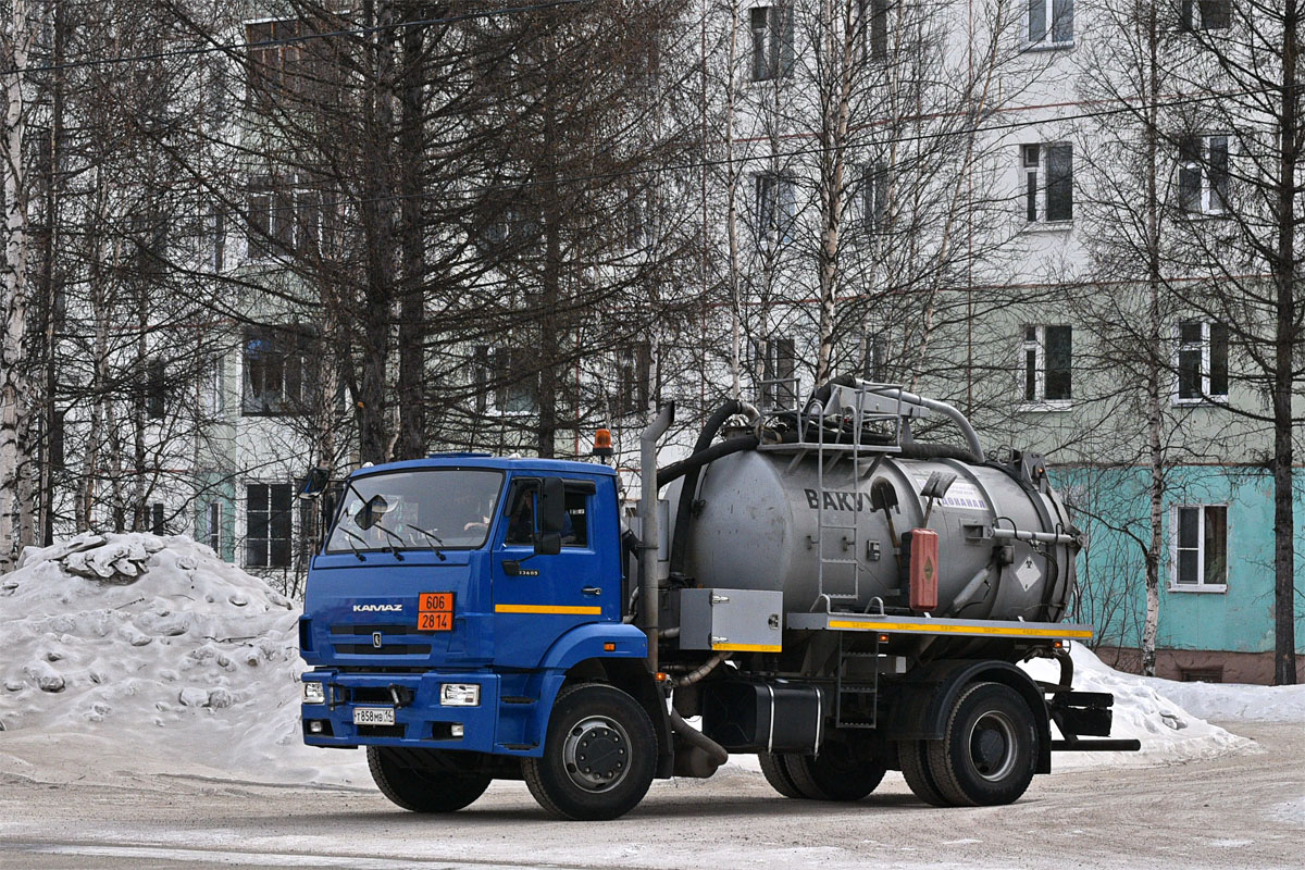 Саха (Якутия), № Т 858 МВ 14 — КамАЗ-53605-A5(48)