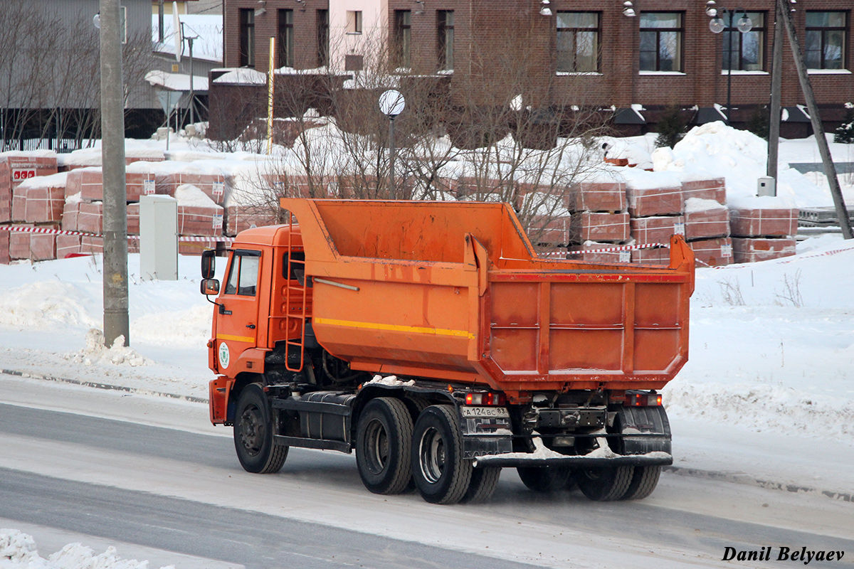 Ненецкий автономный округ, № А 124 ВС 83 — КамАЗ-65115-L4(19)