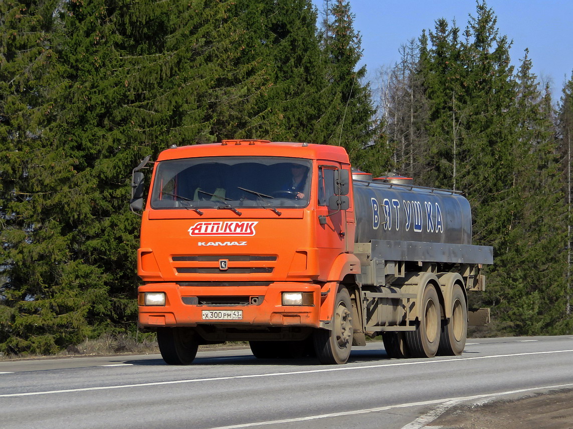 Кировская область, № Х 300 РМ 43 — КамАЗ-65115-D3(97)