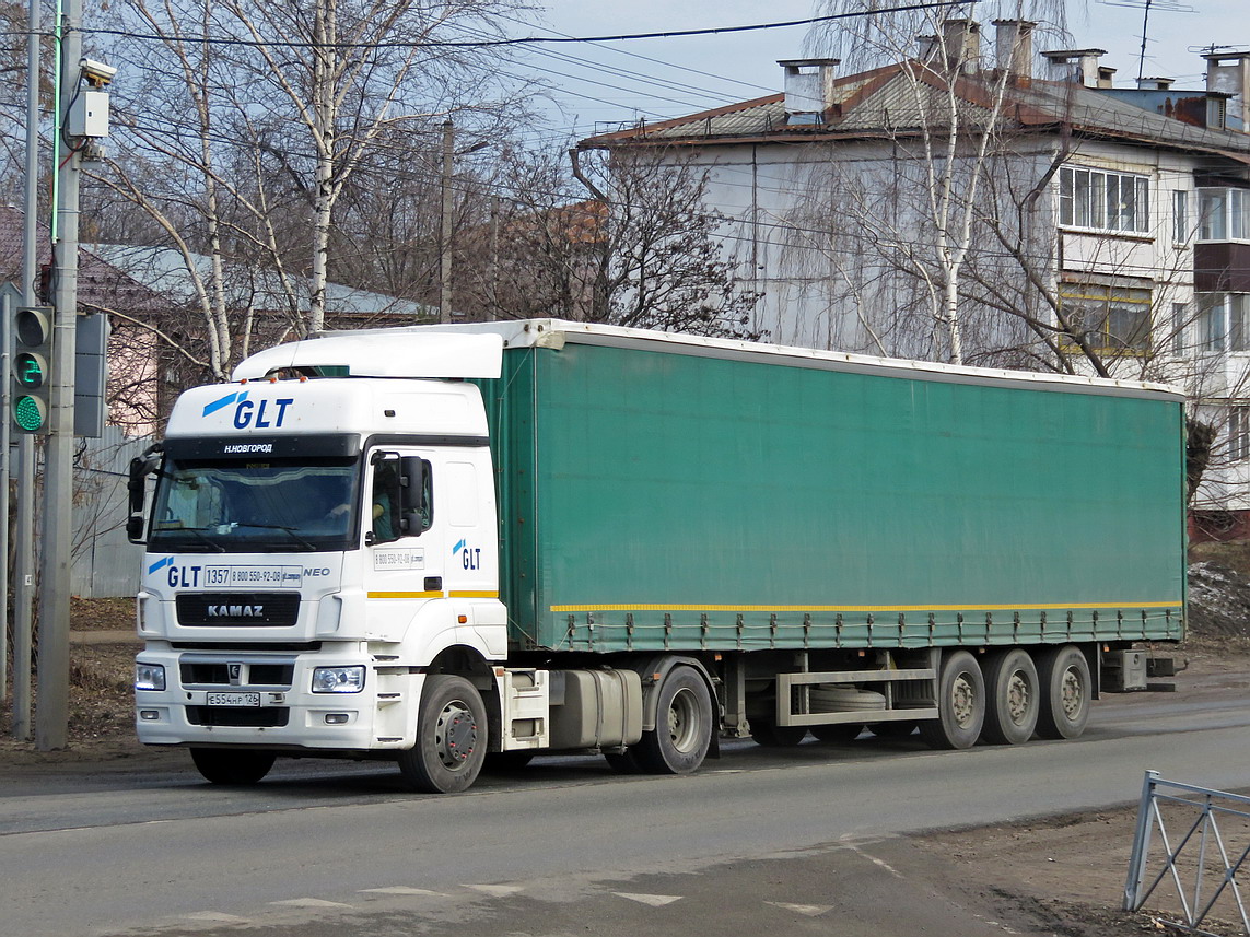 Нижегородская область, № Е 554 НР 126 — КамАЗ-5490-S5(87)