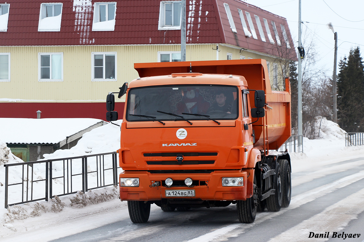 Ненецкий автономный округ, № А 124 ВС 83 — КамАЗ-65115-L4(19)