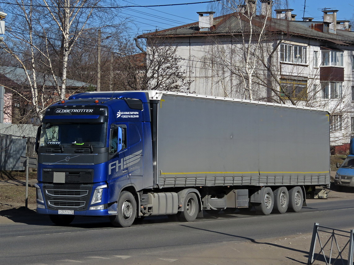 Томская область, № С 241 РХ 70 — Volvo ('2012) FH.460 [X9P]; Volvo ('2012) FH "Unlimited Edition" (Кировская область)