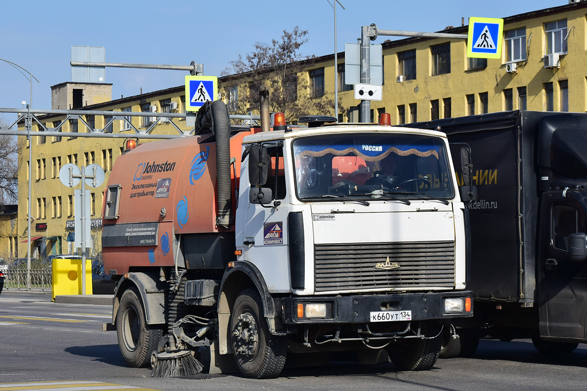 Волгоградская область, № К 660 УТ 134 — МАЗ-555102