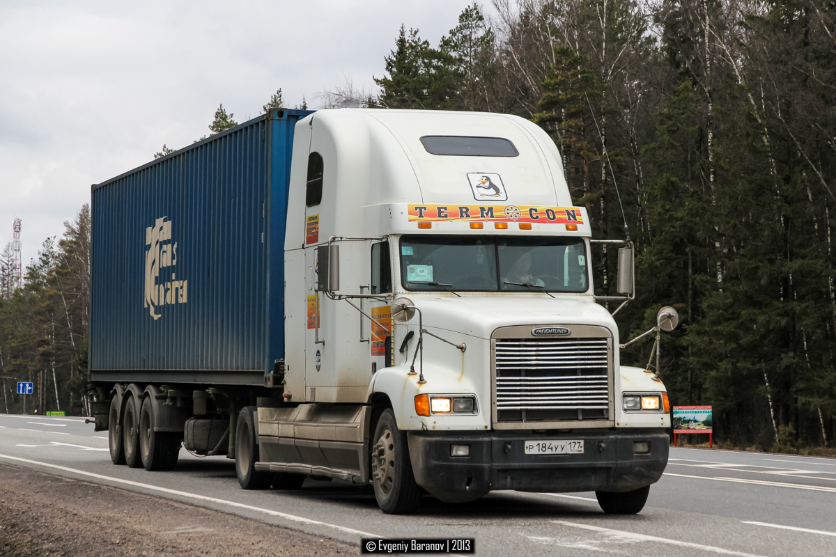 Москва, № Р 184 УУ 177 — Freightliner FLD 112
