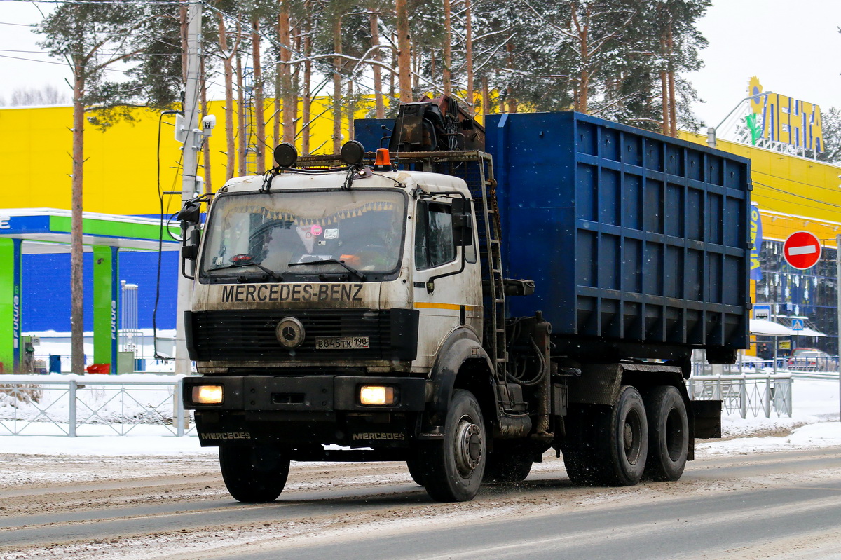 Санкт-Петербург, № В 845 ТК 198 — Mercedes-Benz SK 2538
