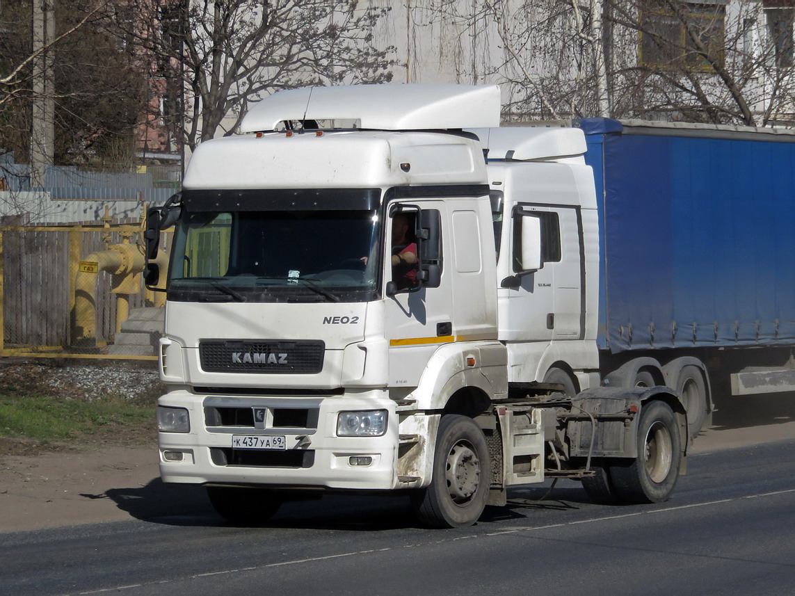 Тверская область, № К 437 УА 69 — КамАЗ-5490-S5(87)