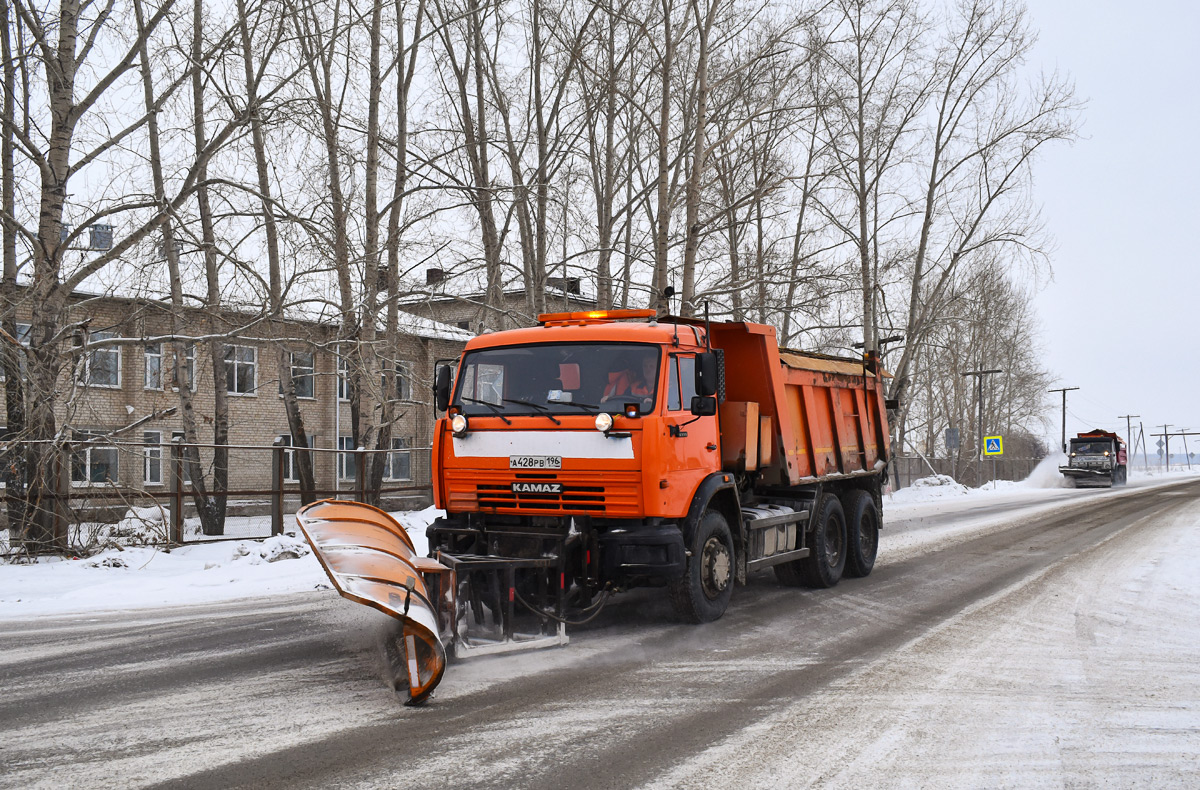 Свердловская область, № А 428 РВ 196 — КамАЗ-65115-62