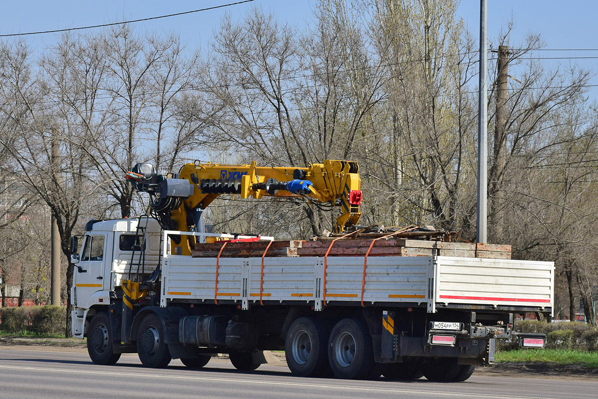Волгоградская область, № М 054 РР 134 — КамАЗ-6540-A5(48)