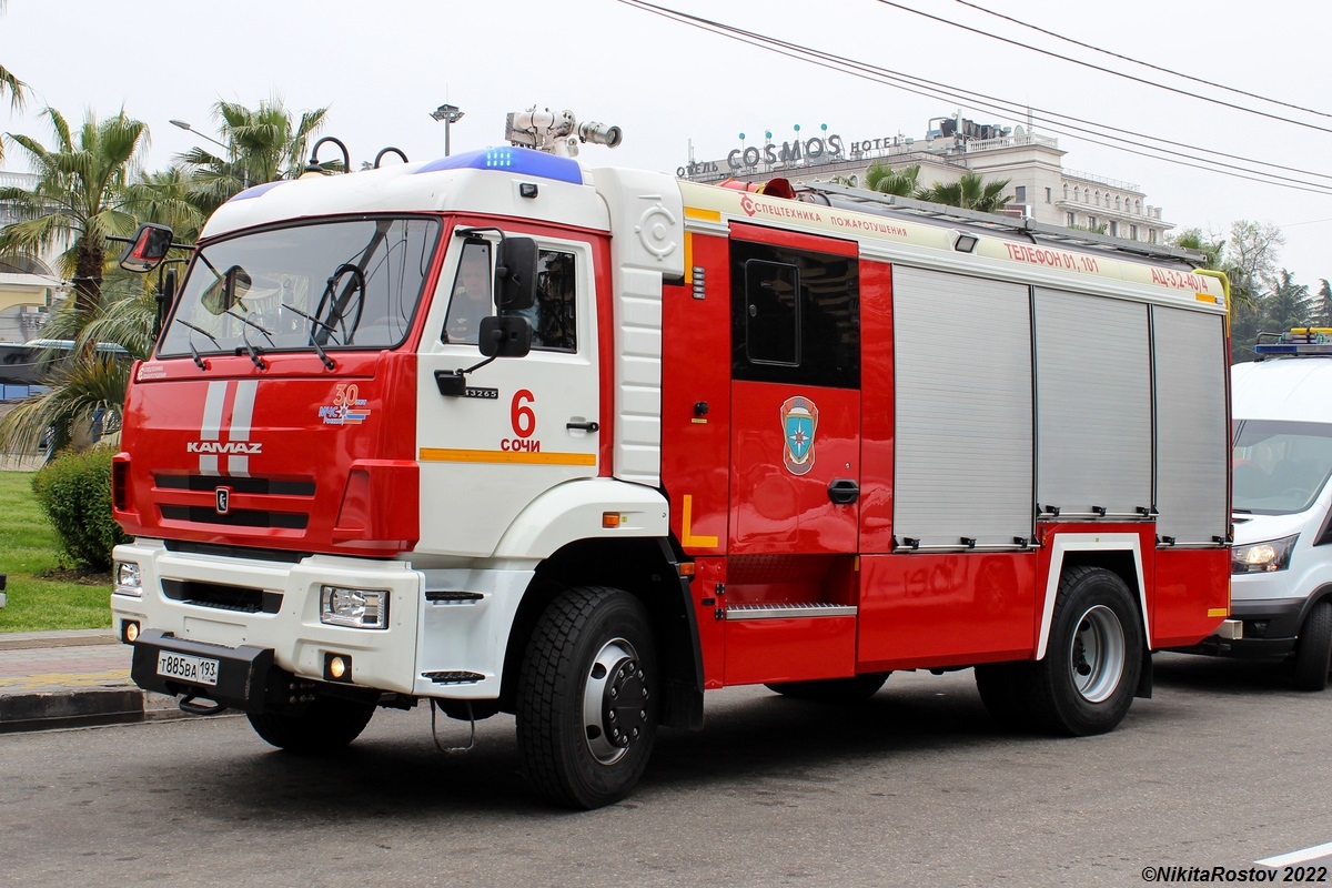 Краснодарский край, № Т 885 ВА 193 — КамАЗ-43265-5H(56)