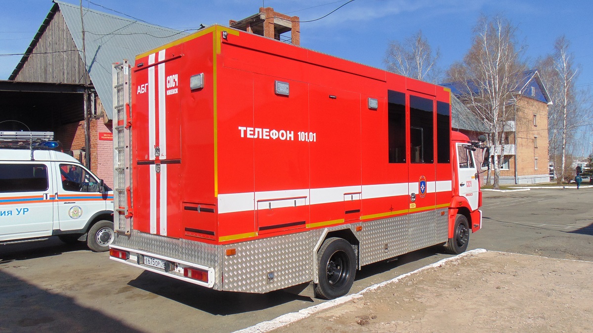 Удмуртия, № Е 675 ОР 18 — КамАЗ-4308-C4(25)