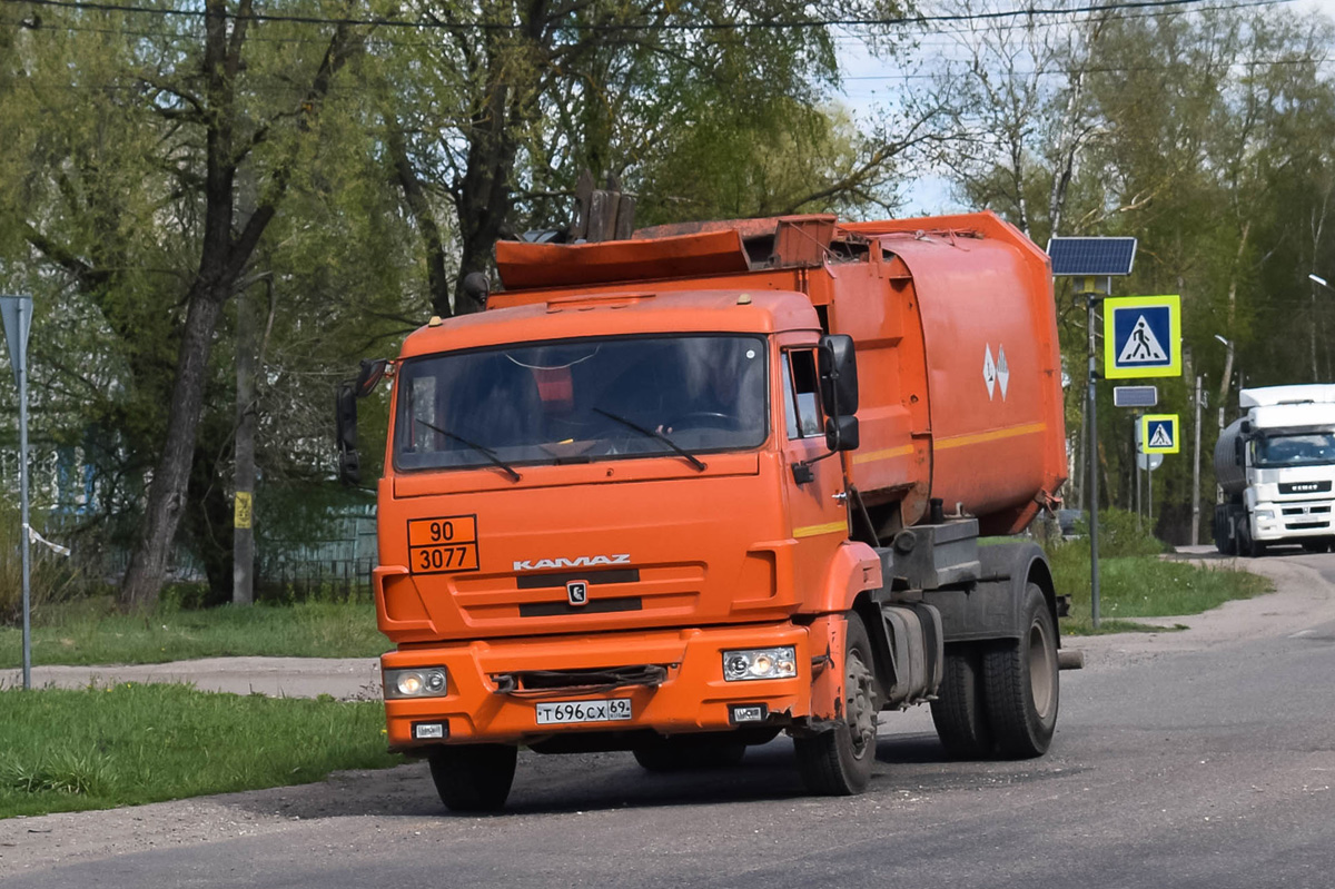 Тверская область, № Т 696 СХ 69 — КамАЗ-43253-H3(99)