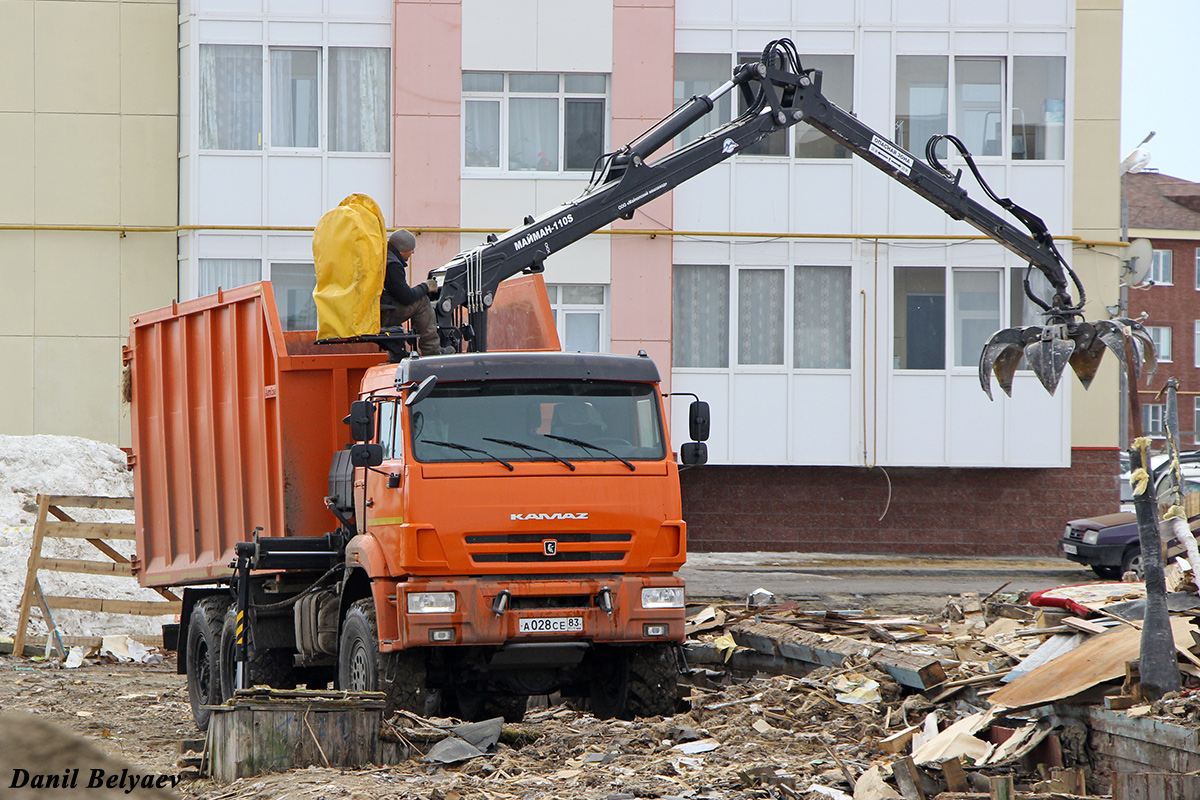 Ненецкий автономный округ, № А 028 СЕ 83 — КамАЗ-43118-A5(48)