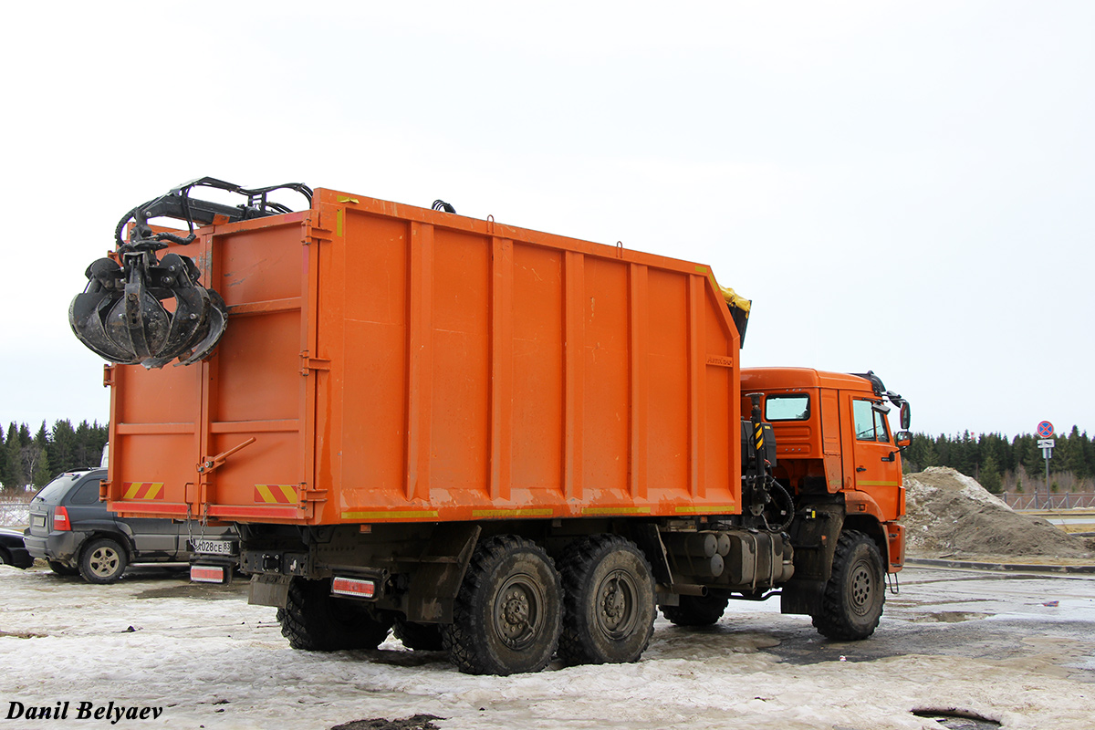 Ненецкий автономный округ, № А 028 СЕ 83 — КамАЗ-43118-A5(48)