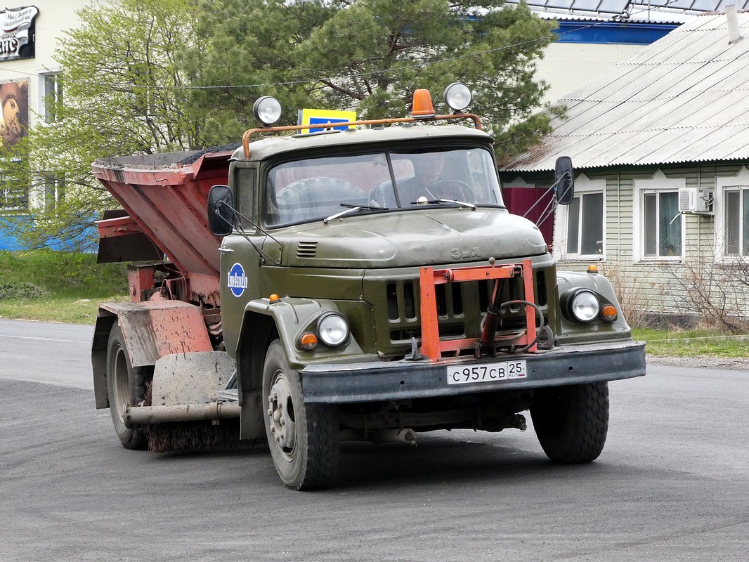 Приморский край, № С 957 СВ 25 — ЗИЛ-431412 (УАМЗ)