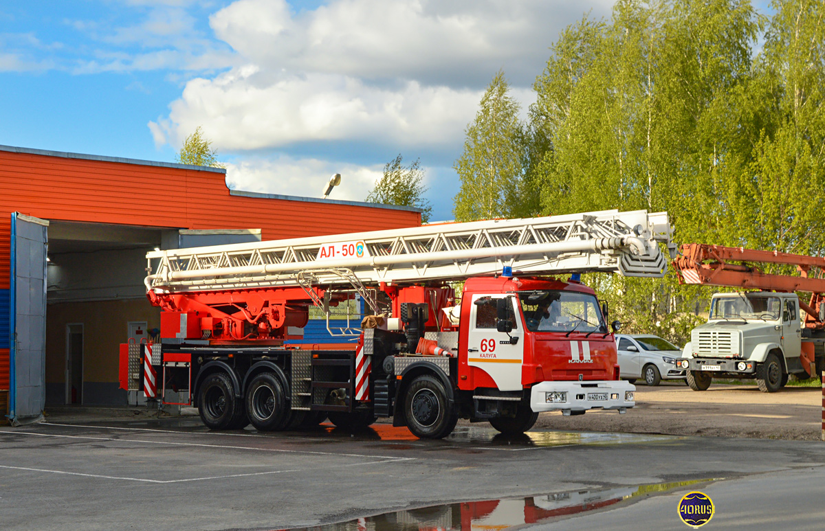 Калужская область, № Н 400 УХ 40 — КамАЗ-65115-A4(23)