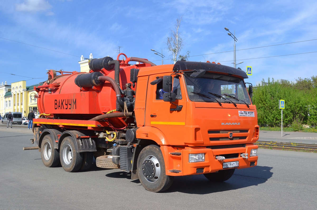Удмуртия, № У 819 НТ 18 — КамАЗ-65115-A5(48)