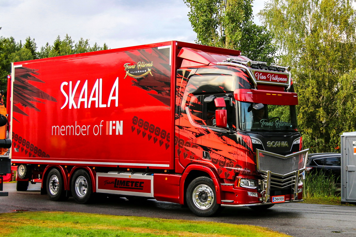 Финляндия, № ZMN-959 — Scania ('2016) R-Series (общ. м)