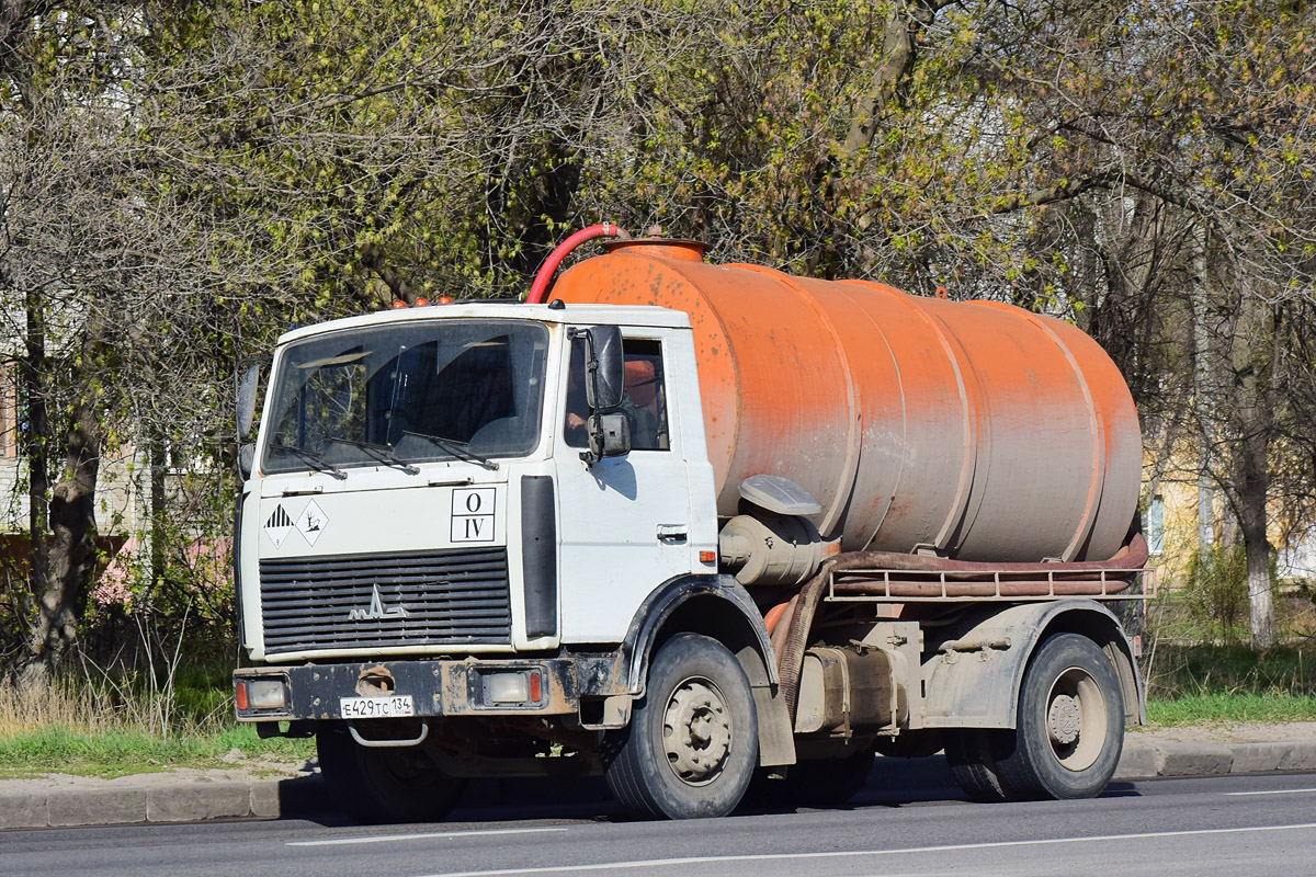 Волгоградская область, № Е 429 ТС 134 — МАЗ-5433A2