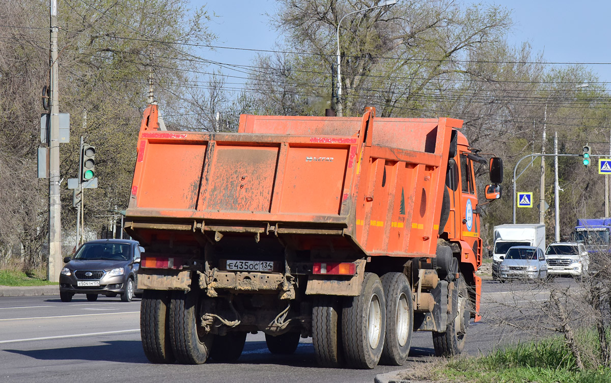 Волгоградская область, № Е 435 ОС 134 — КамАЗ-65115-L4(19)