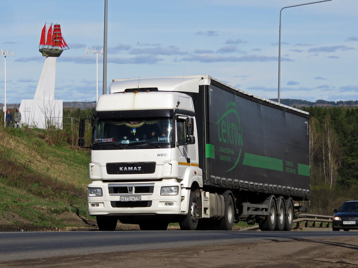 Татарстан, № Н 275 ТВ 716 — КамАЗ-5490-DC(87)