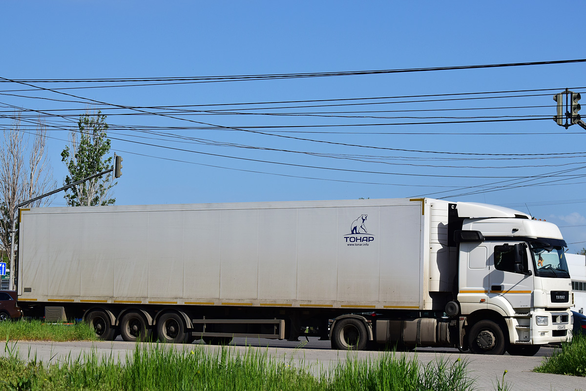 Нижегородская область, № Т 526  АМ 152 — КамАЗ-5490-S5(87)