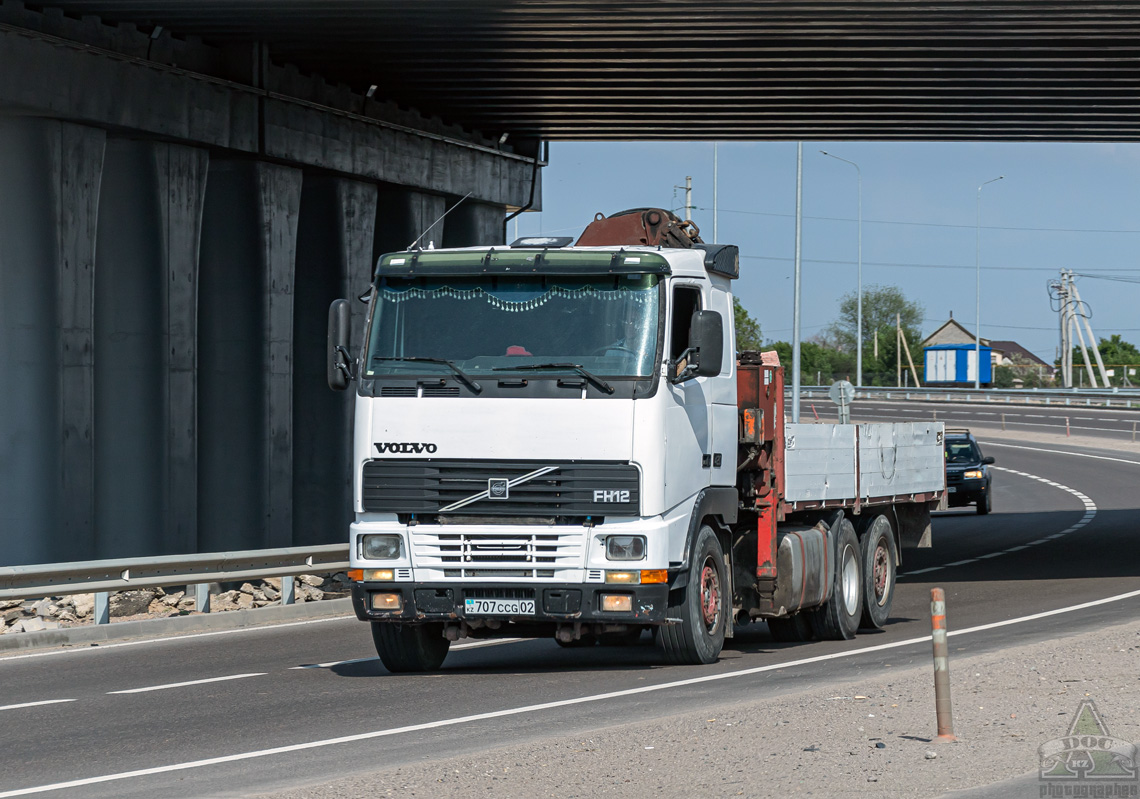 Алматы, № 707 CCG 02 — Volvo ('1993) FH12.420