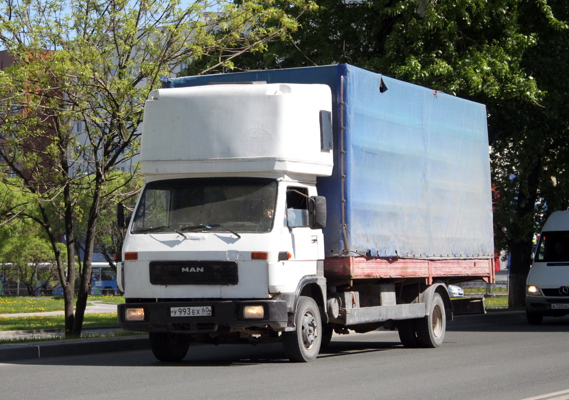 Псковская область, № У 993 ЕХ 60 — VW-MAN G90