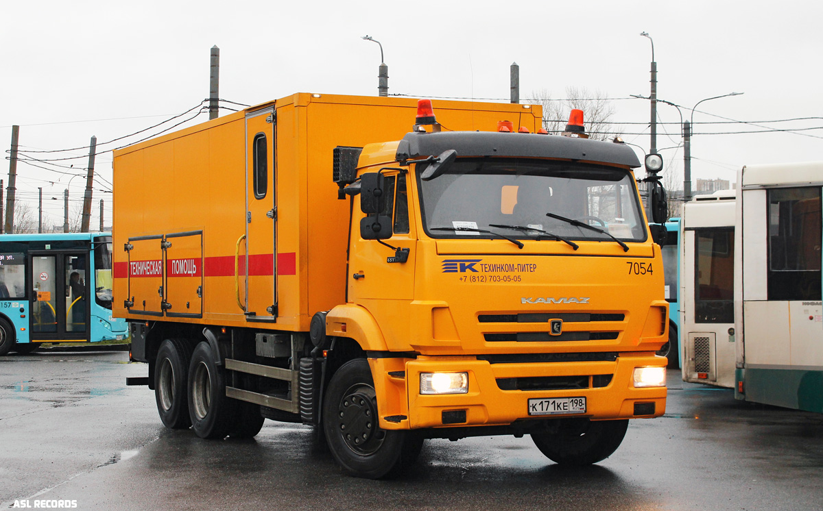 Санкт-Петербург, № 7054 — КамАЗ-65115-A5(48)