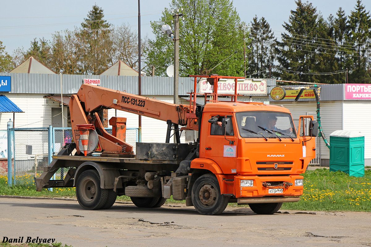 Ленинградская область, № В 570 УТ 47 — КамАЗ-43253-R4(28)