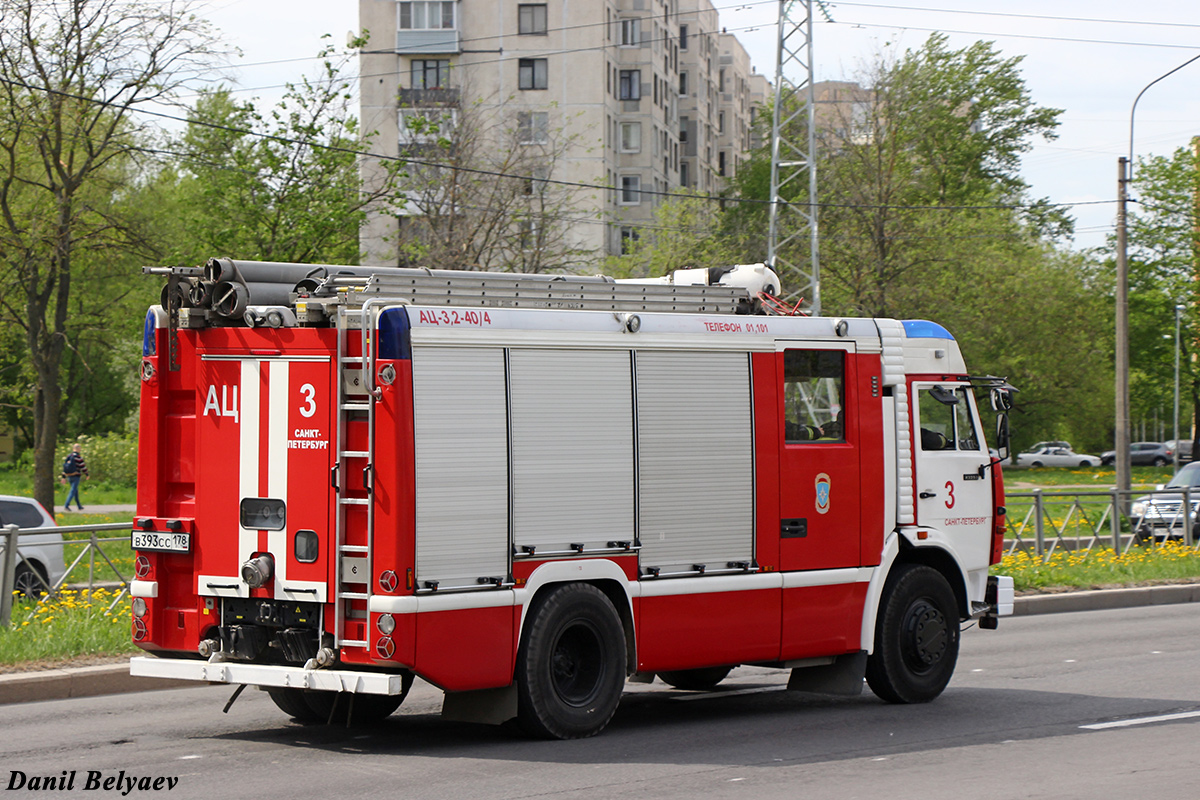 Санкт-Петербург, № В 393 СС 178 — КамАЗ-43253-A3(96)