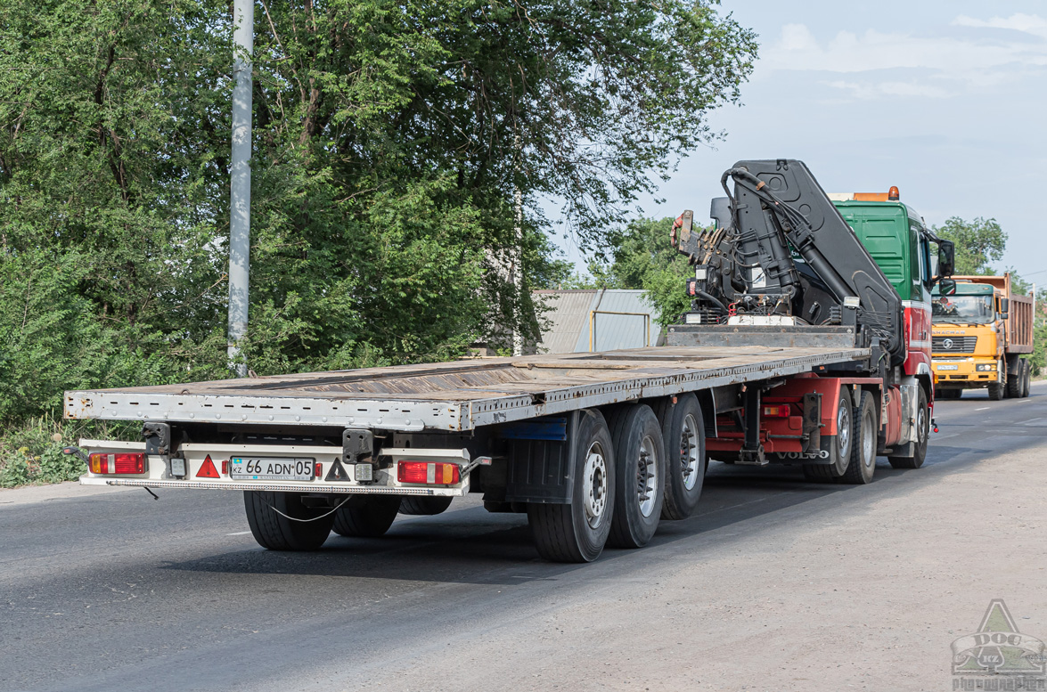Алматинская область, № 66 ADN 05 — Schmitz Cargobull S.CS / SCB*S3T / S01