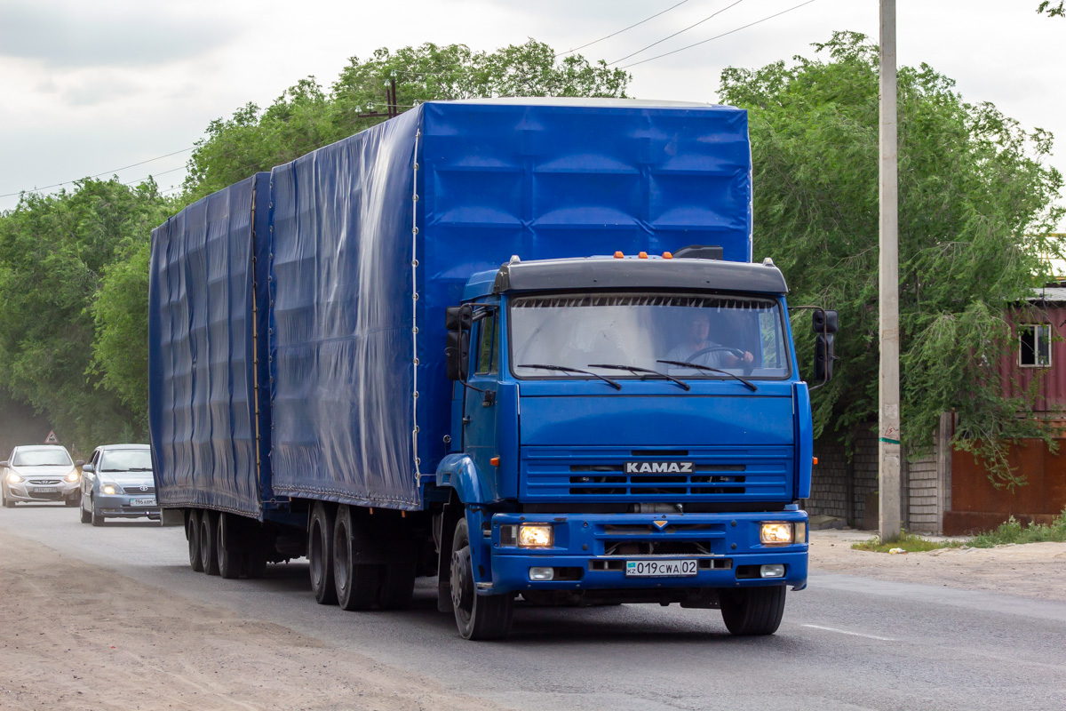 Алматы, № 019 CWA 02 — КамАЗ-65117 [651170]