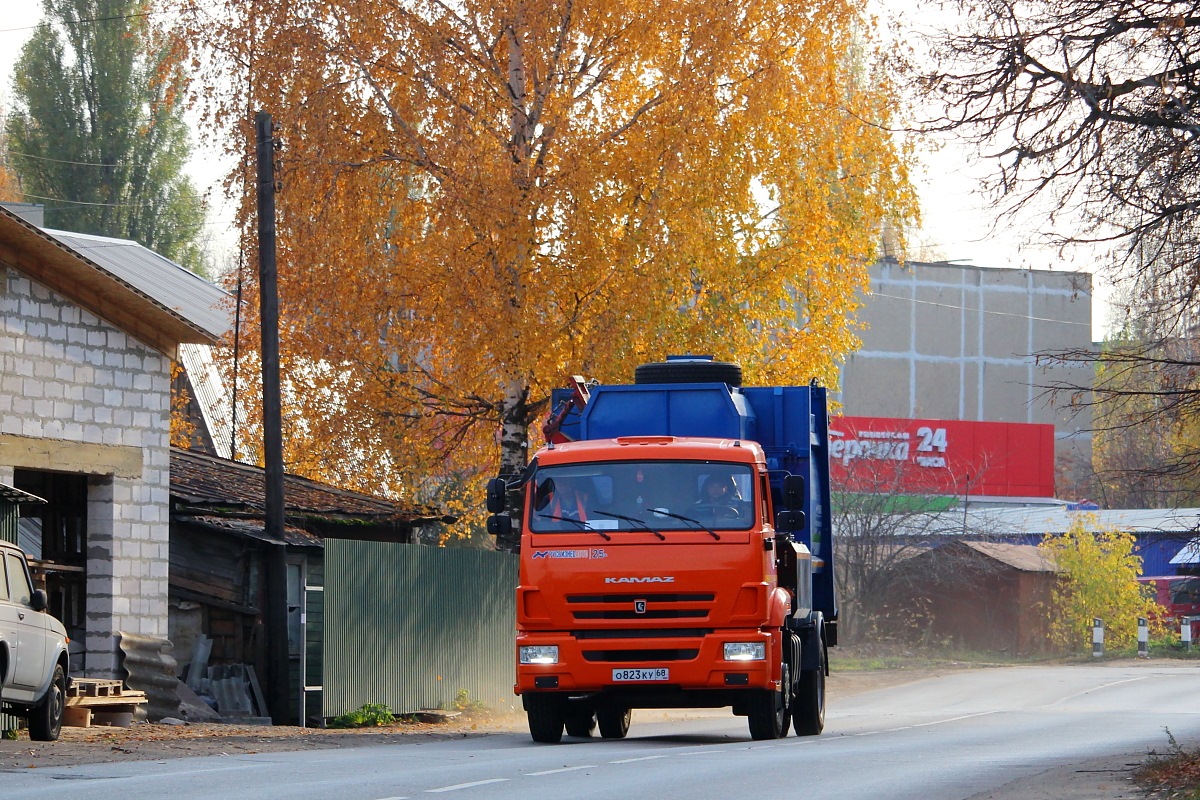 Тамбовская область, № О 823 КУ 68 — КамАЗ-43255-G5(69)