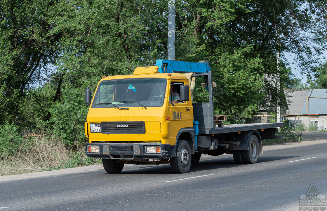Алматы, № 750 AAE 02 — VW-MAN G90
