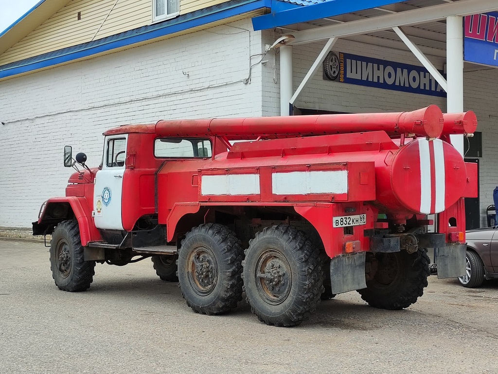 Тверская область, № В 832 КН 69 — ЗИЛ-131 (общая модель)